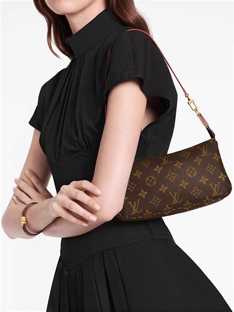 miroir de poche louis vuitton|Pochette Accessoires Monogram .